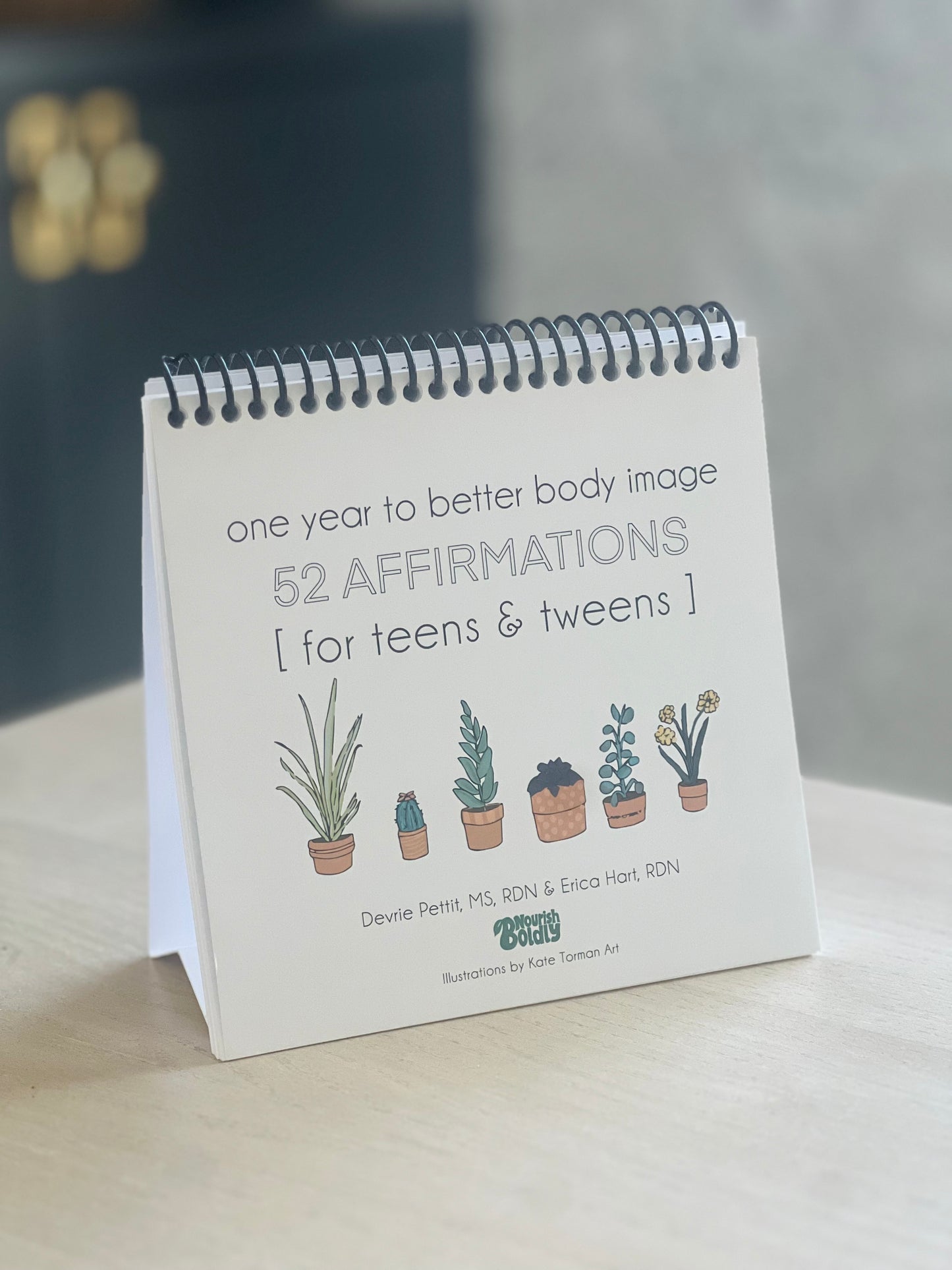 One Year to Better Body Image: 52 Affirmations for Teens and Tweens Flipbook (Free Shipping)